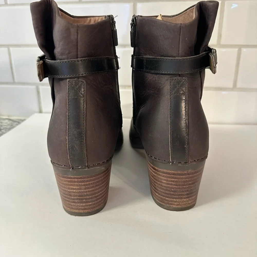 DANSKO 41 Hartley nubuck leather woman side zip 2.25